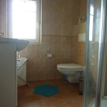 Bed & Breakfast En Mini-camping Kidafo Libun