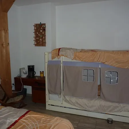 Alojamento de Acomodação e Pequeno-almoço En Mini-camping Kidafo